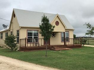 401 S Lavaca St, Whitney, TX 76692