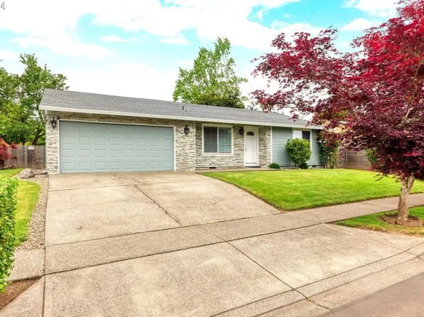 162 S Heather St, Cornelius, OR 97113