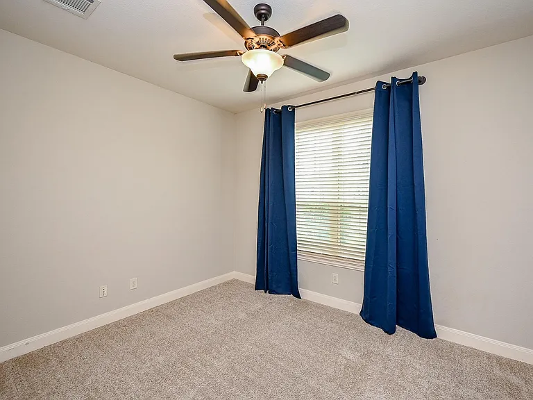 5315 Little Creek Ct — Photo 20