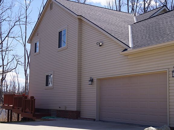 3rd image of 25778 McCrory Ln
