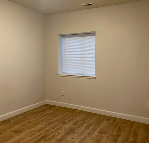 4580 W Alameda Ave — Photo 12
