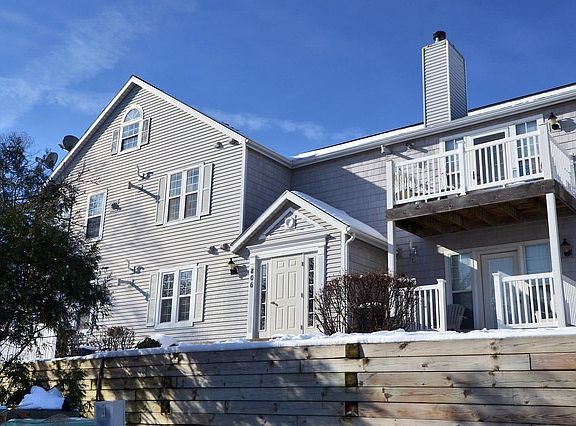 2nd image of 806 Kottke Dr Unit 1