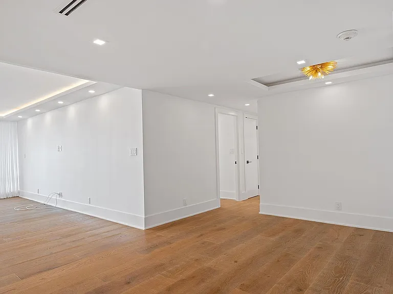 4020 Galt Ocean Dr #409 — Photo 30