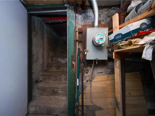 3903 Seventh Avenue image 27 of 29