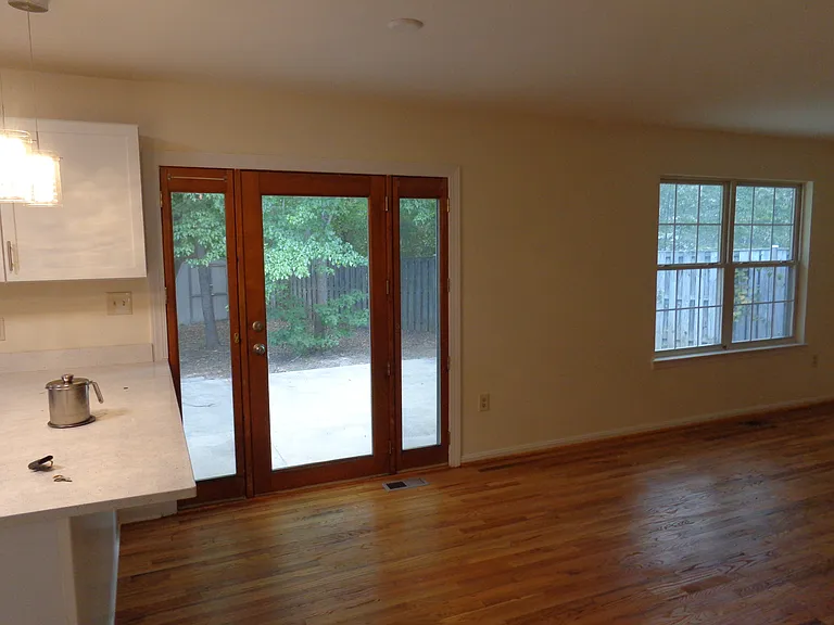 Kitchen/Family room