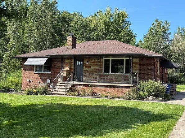 4661 French Creek Rd, Sheffield Village, OH 44054