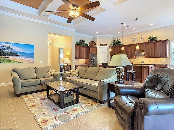 5th image of 12744 Gladstone Way