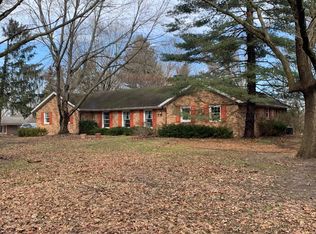 9 Whippoorwill Rd, Springfield, IL 62711