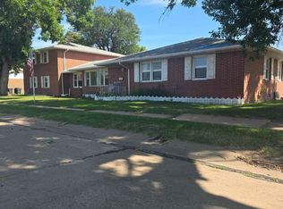 1021 S Ash St, North Platte, NE 69101