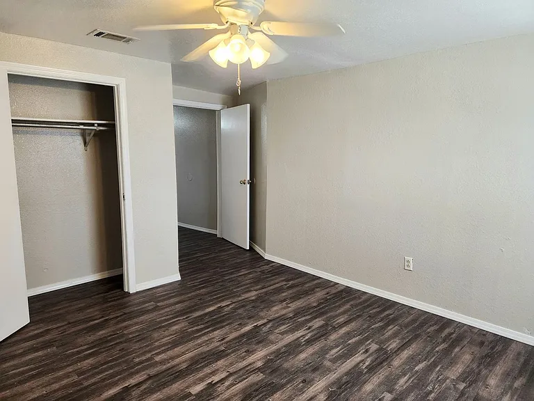 905 N Avenue K #907 — Photo 26