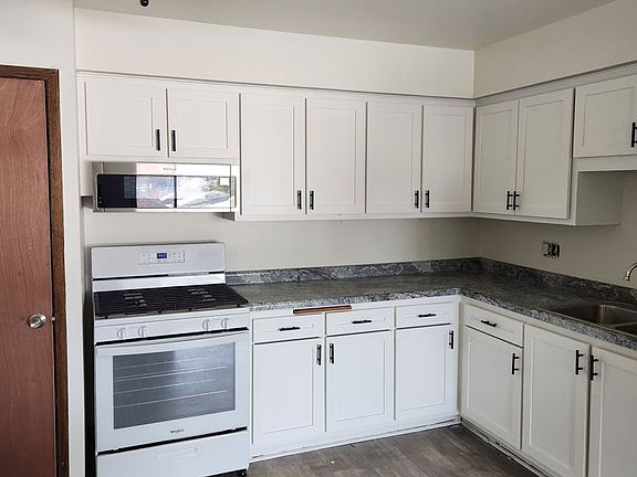 2nd image of 9804 W Beloit Rd #7
