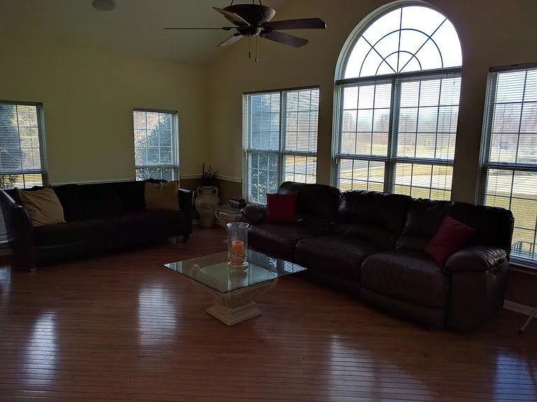 8109 River Gate Ln — Photo 10
