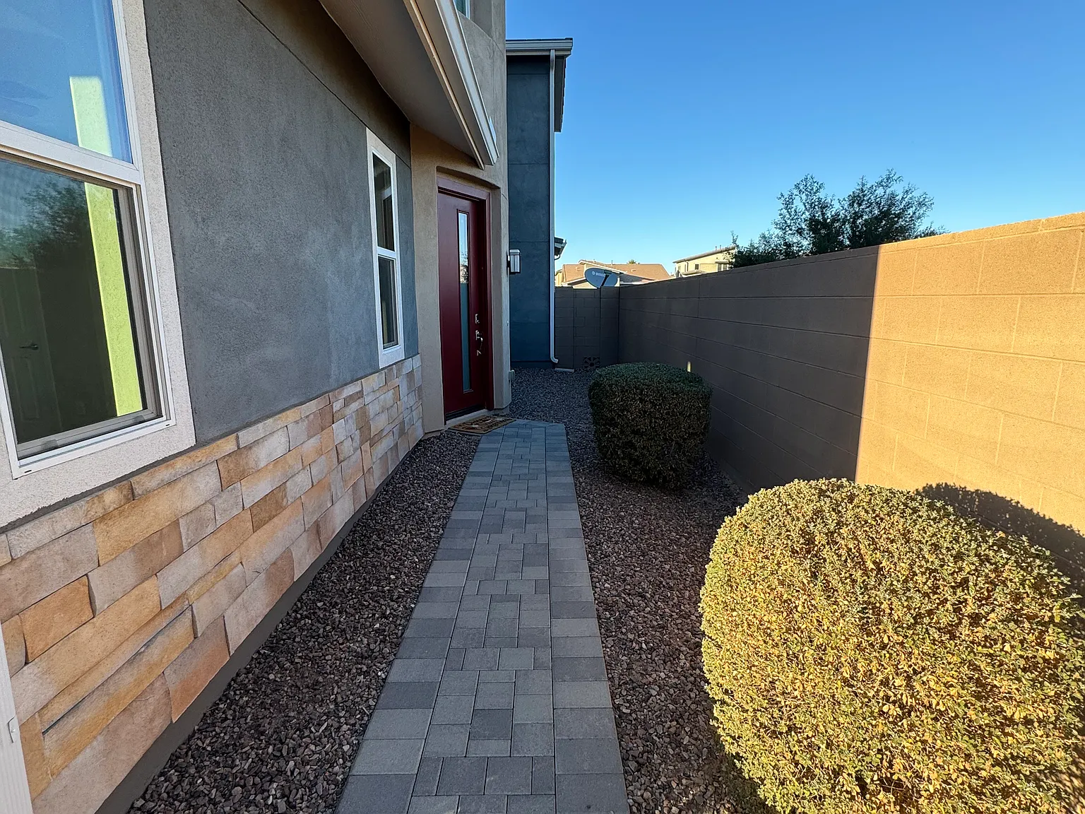 4 bed, 3.5 bath, 3000 sqft, $3,769 — Photo 3