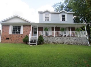 121 Hollow Rd, Mc Ewen, TN 37101