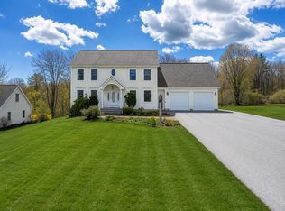 19 Snowberry Dr, Scarborough, ME 04074