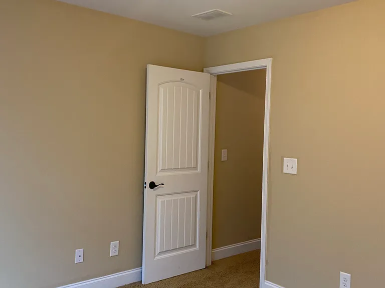 Upstairs Front Bedroom