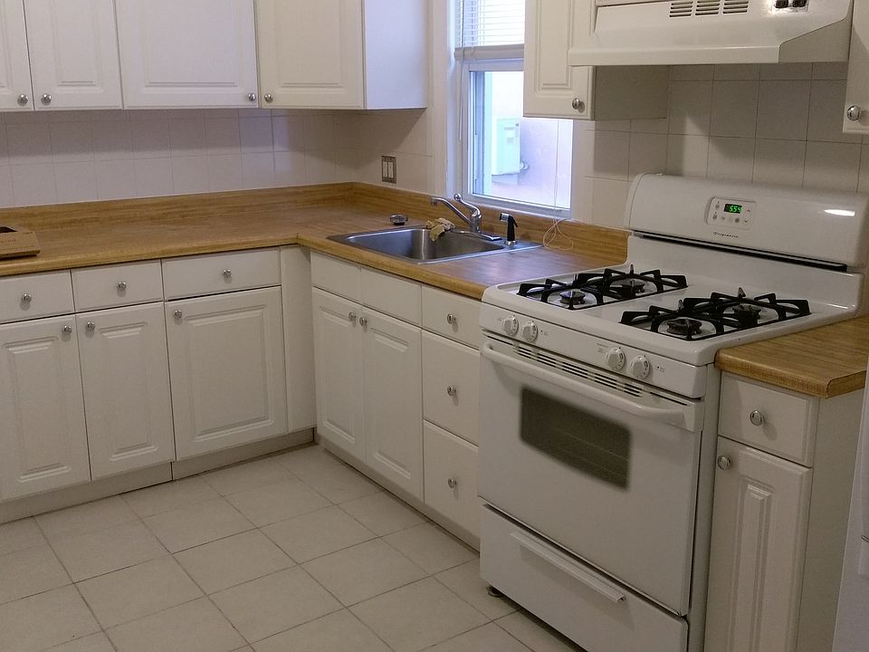 1st image of 100 Bay 32 St