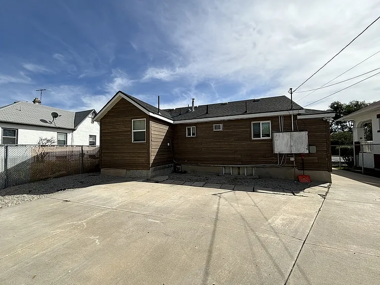 119 E Leslie Ave #2 — Photo 17