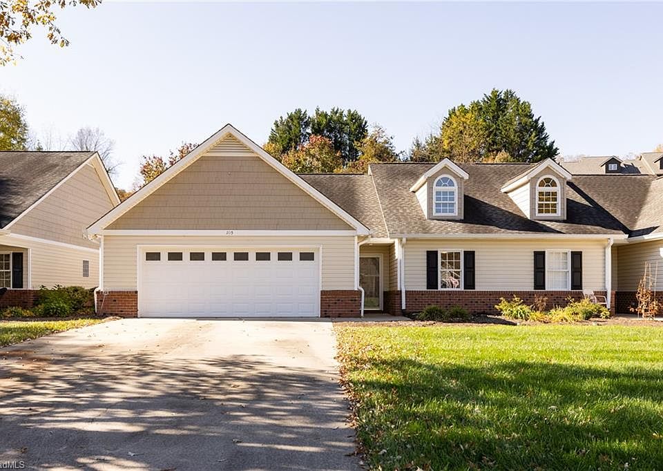 1st image of 105 Plantation Place Ln