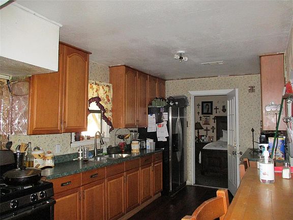 5th image of 11112 Jean Dr