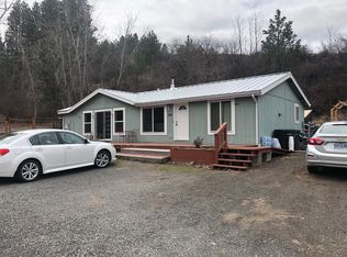 704 Rose St, Cove, OR 97824