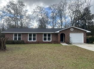 802 Circleview Dr, Dothan, AL 36301