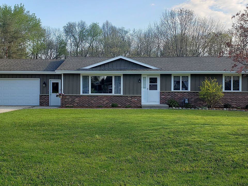 1st image of W1204 Steinway Dr
