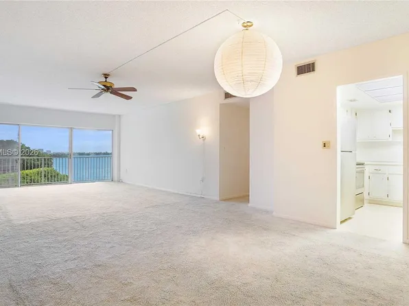 1700 NE 105th St APT 406, Miami Shores, FL 33138
