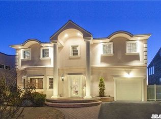 2583 Glenn Dr, Bellmore, NY 11710