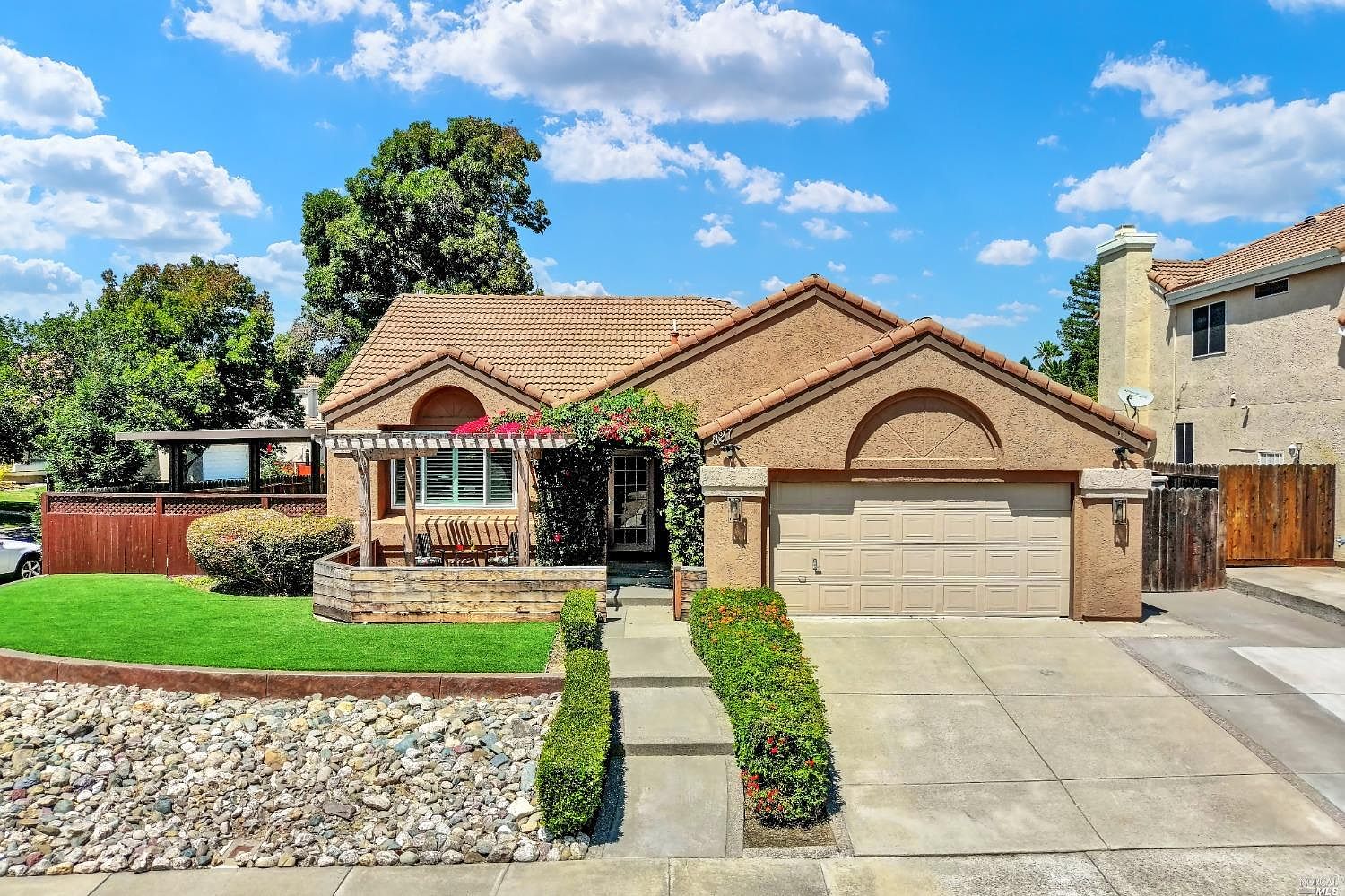 827 Derry Cir, Vacaville, CA 95688 MLS 323053080 Zillow