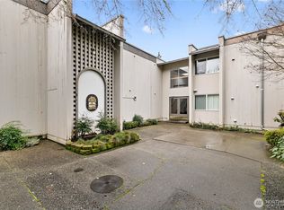 Oakbrook Country Club Condominiums, Lakewood, WA 98498