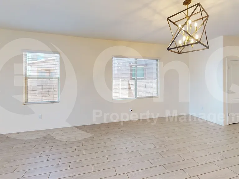 947 S Paseo — Photo 7