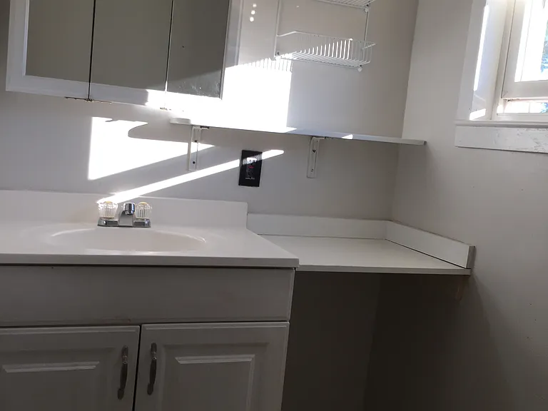 902 Stillwater Ave — Photo 9