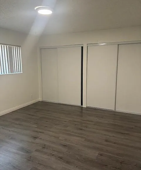 Raymond Manor — Photo 12