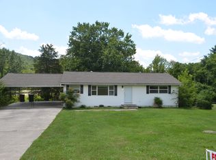 117 Beverly Cir, Oak Ridge, TN 37830