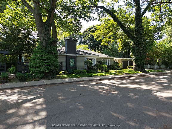 4th image of 344 Maple Ave