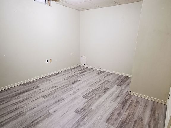 5th image of 324 Winfield Ter #Basement