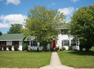 6547 Gran Via Dr NE, Rockford, MI 49341