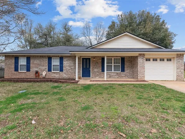 7432 Pecanwood Ln, Haughton, LA 71037