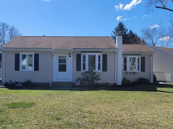 18 Albert Dr, Horseheads, NY 14845