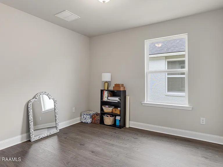 105 Harvest Falls Dr — Photo 16