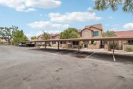 E Belleview Pl-S0409-001.jpg