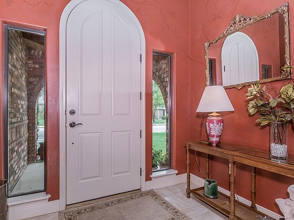 3rd image of 4702 Ashville Pl