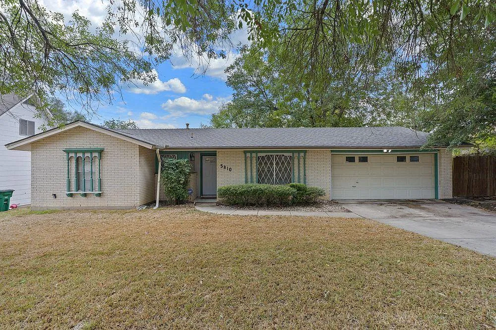 5810 Brenda Lane San Antonio, TX 78240 — Photo 1