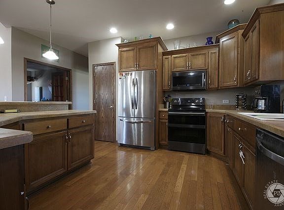 4th image of 795 Heritage Dr