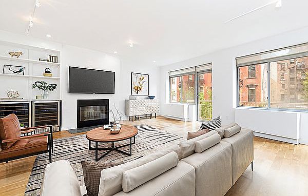 1st image of 29 Prince St #8