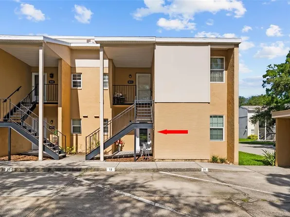 3810 OAK DRIVE #N11, TAMPA, FL 33611