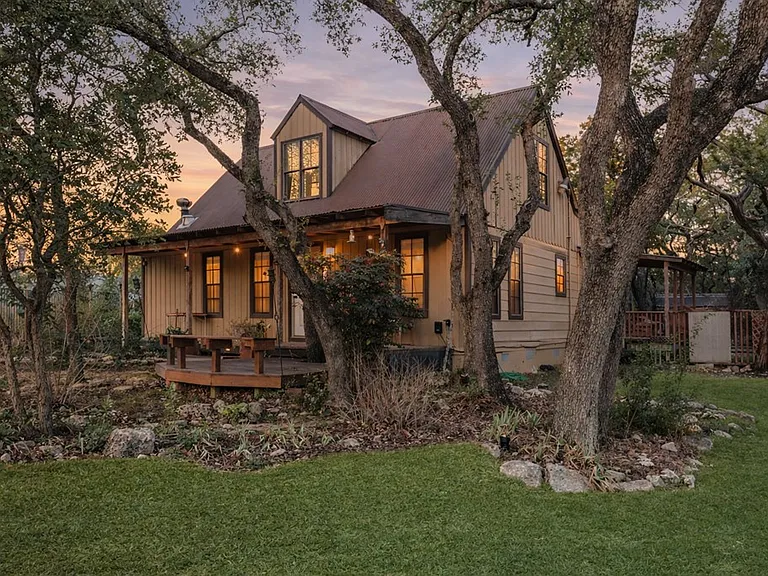 60 Canyon Creek Dr — Photo 2