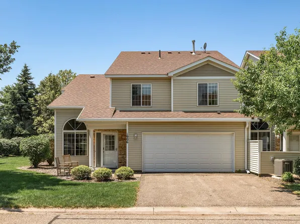 1906 Hemlock Pl, Hudson, WI 54016