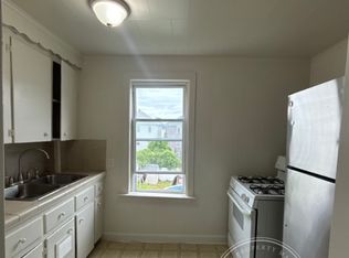285 Fountain St APT 2, Fall River, MA 02721